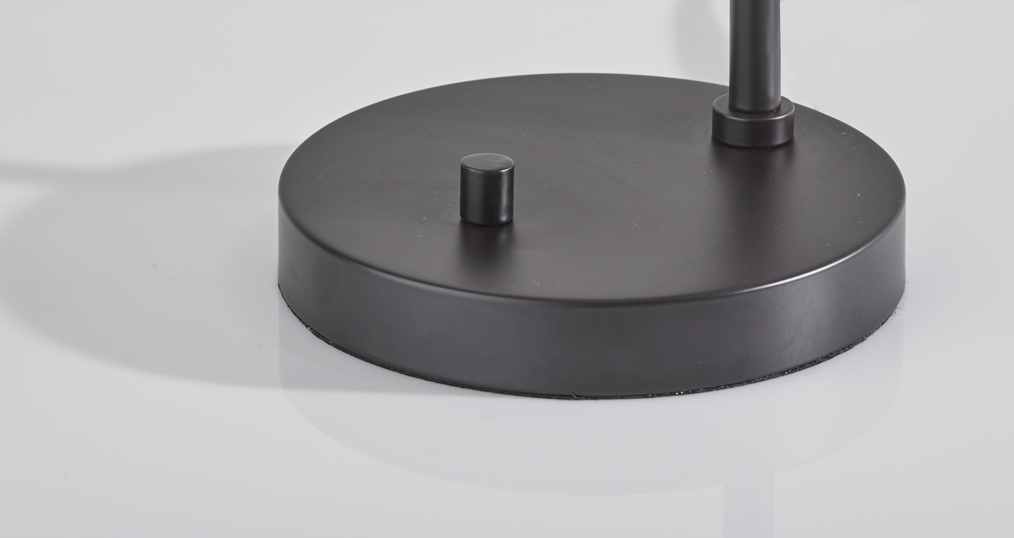 Iroquois Loop  Glass Lamp - Thumbnail - Image 9