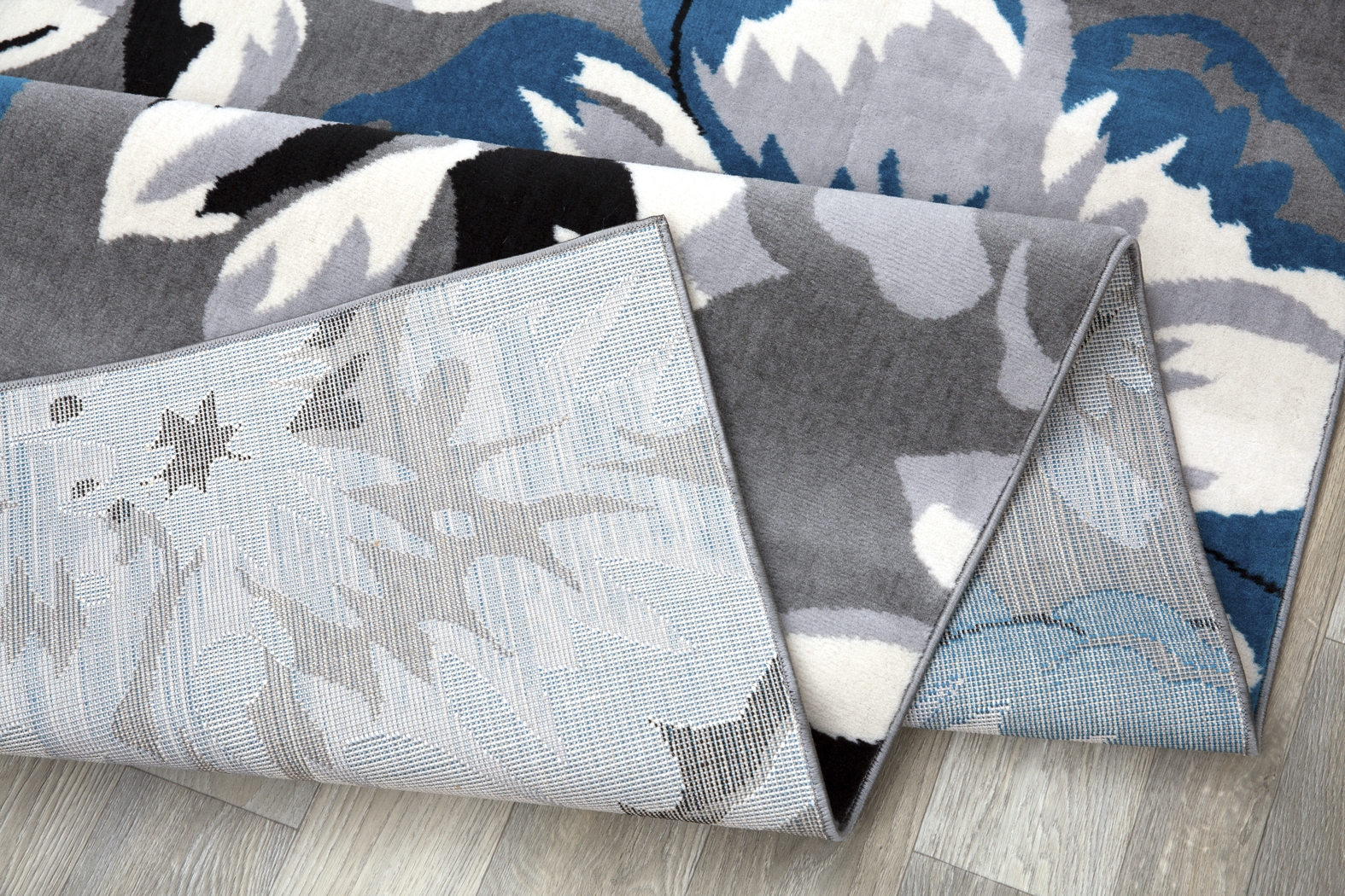 Iselana I Blue 5' x 7' Rug - Thumbnail - Image 8