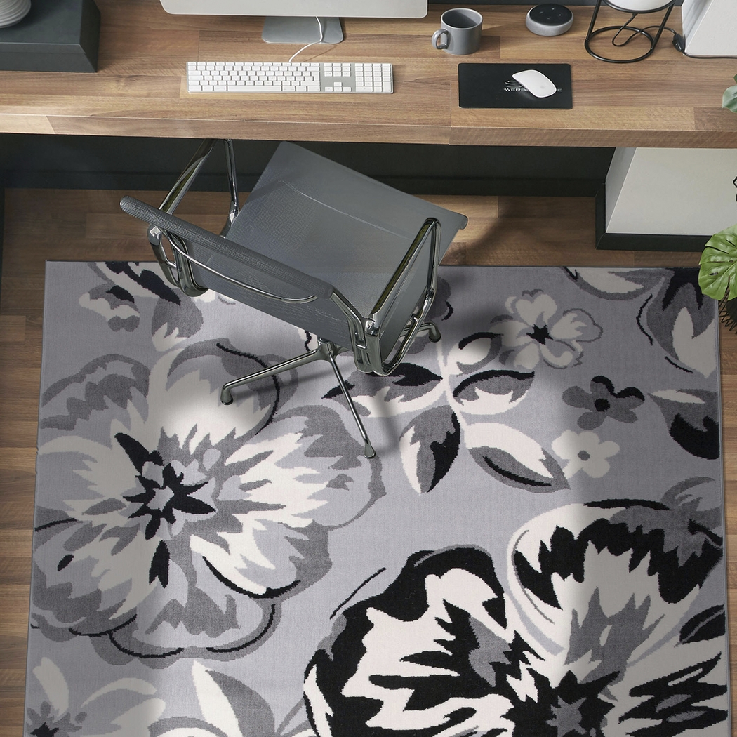 Iselana I Gray 5' x 7' Rug - Thumbnail - Image 5
