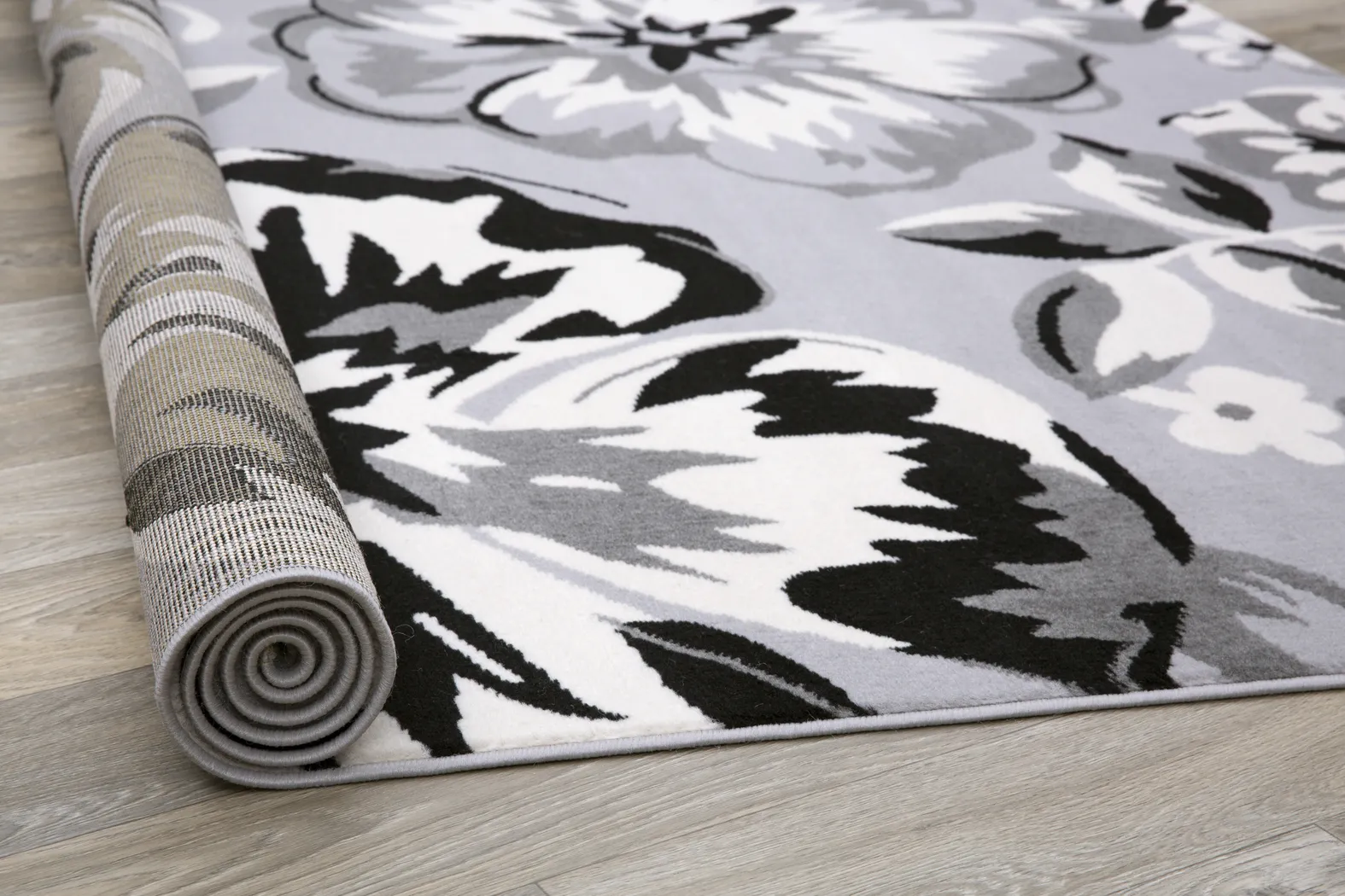 Iselana I Gray 7'6 x 9'5 Rug - Thumbnail - Image 8