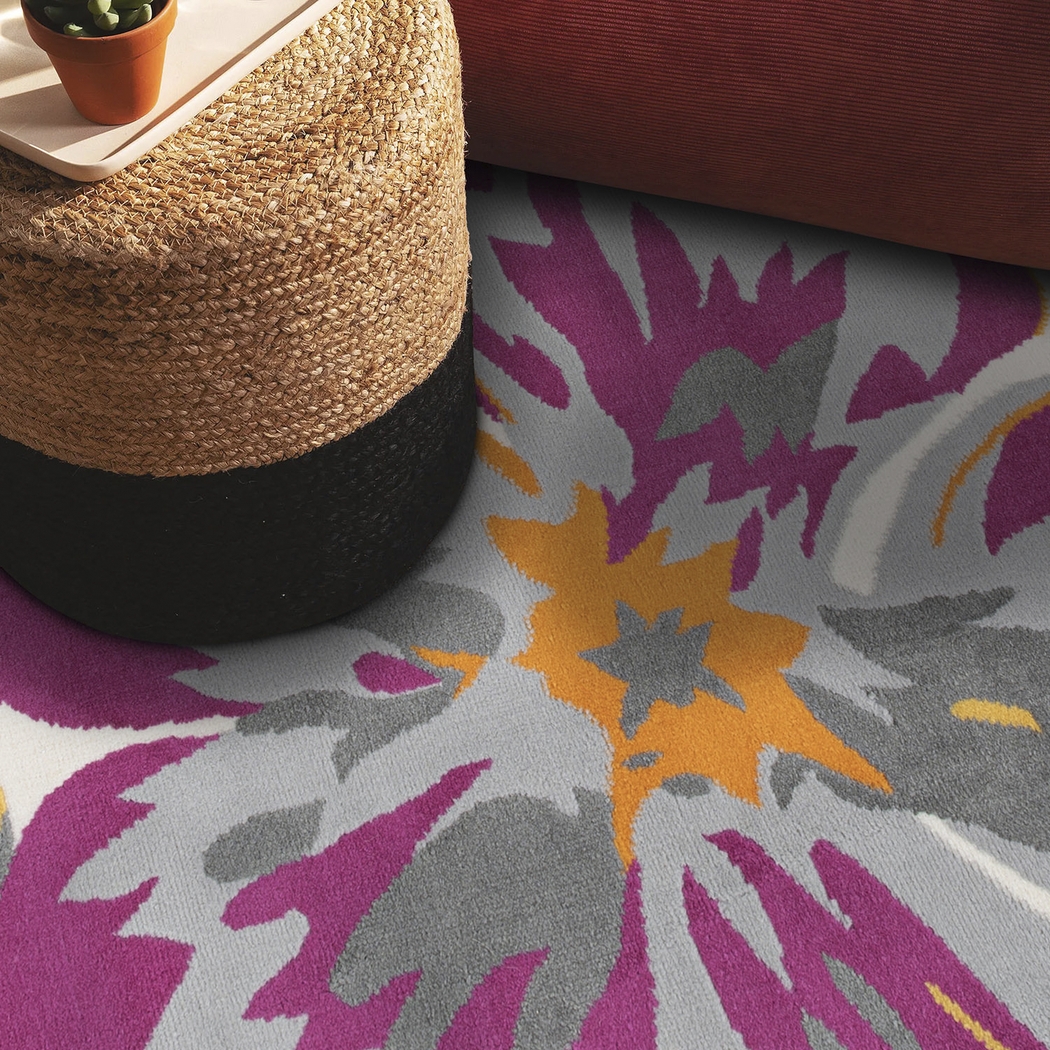 Iselana I Multi 5' x 7' Rug - Thumbnail - Image 7