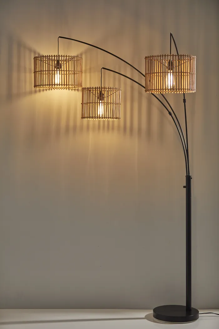 Isla Way Bronze Arc Floor Lamp - Thumbnail - Image 8