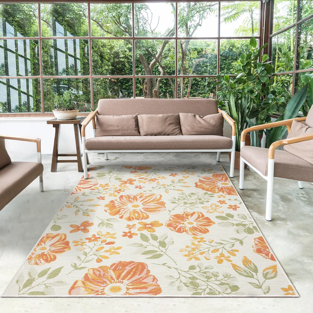 Ismaela Ivory 5'3 x 7' Indoor/Outdoor Rug - Thumbnail - Image 2