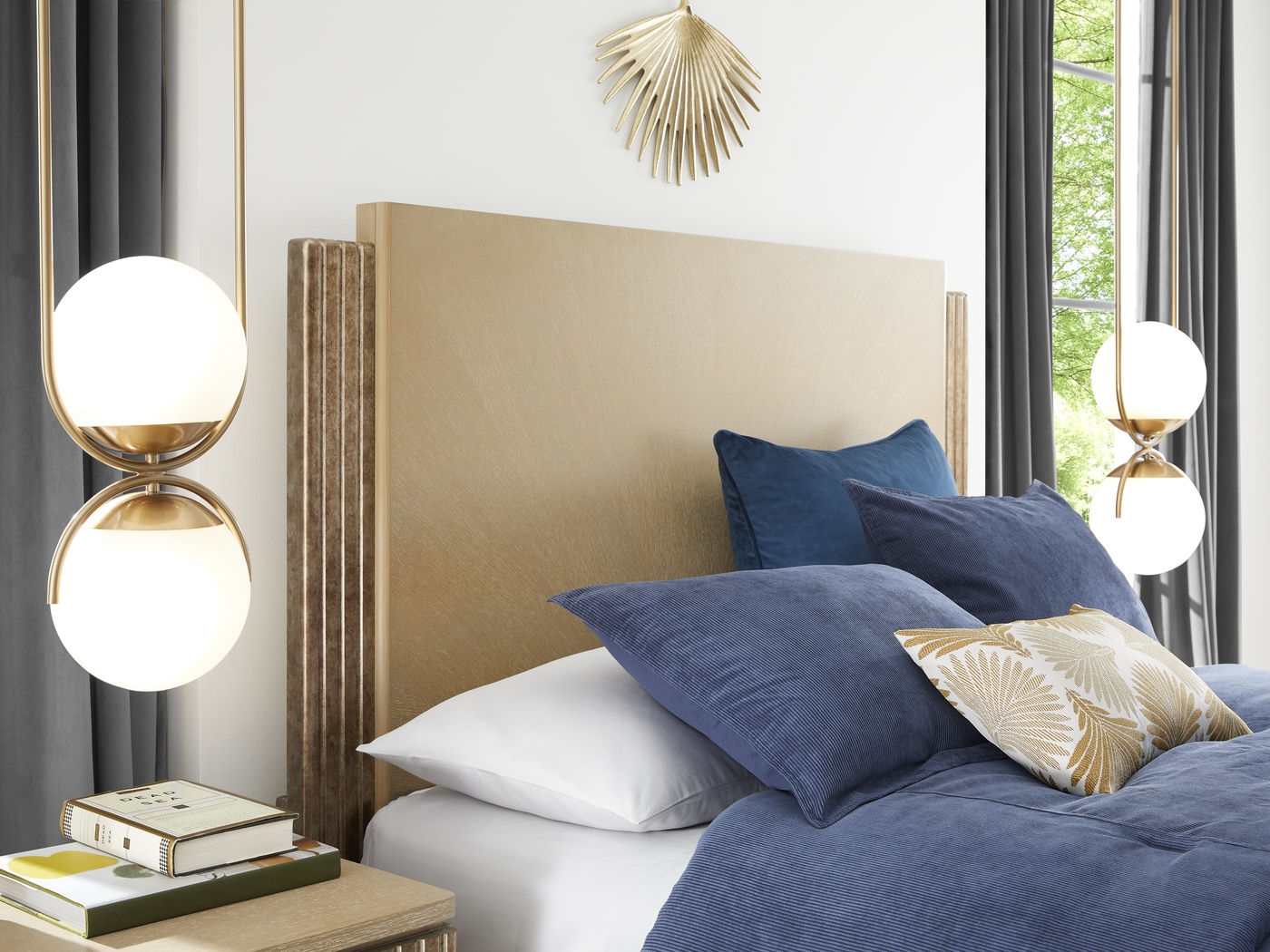 Issabela Caramel 5 Pc King Bedroom - Thumbnail - Image 3