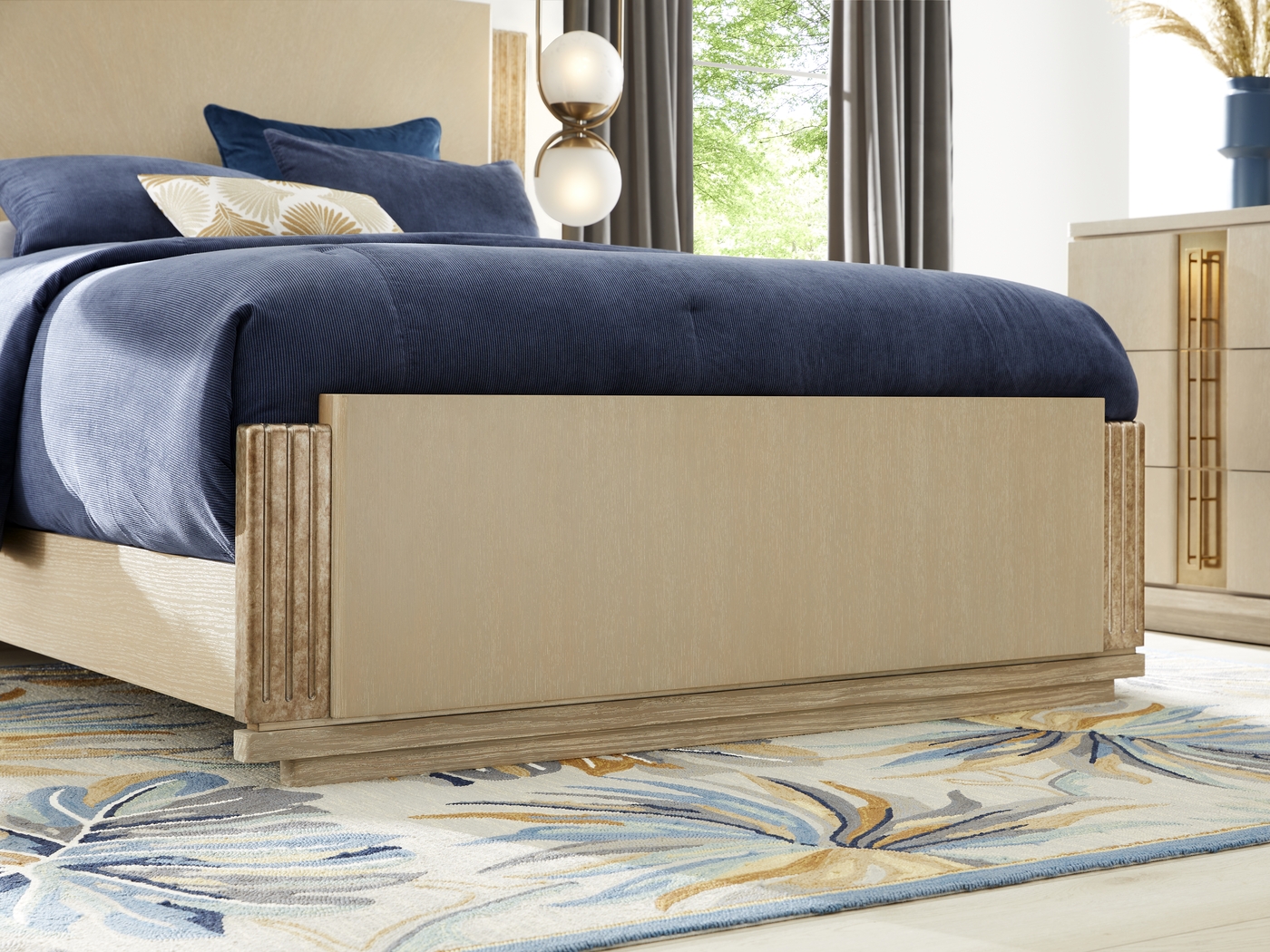 Issabela Caramel 6 Pc Queen Bedroom - Thumbnail - Image 4