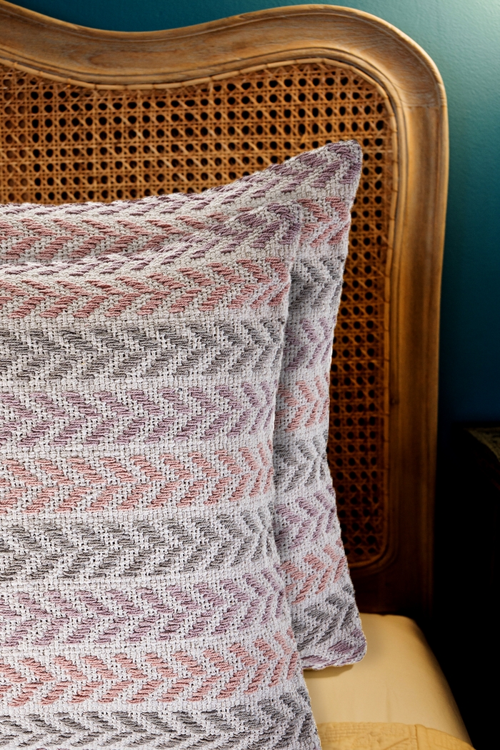 Istarie Lilac Accent Pillow Set of 2 - Thumbnail - Image 2