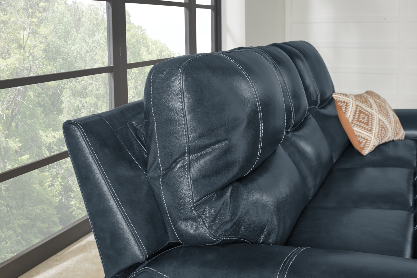 Italo Blue Leather Dual Power Reclining Sofa - Thumbnail - Image 4