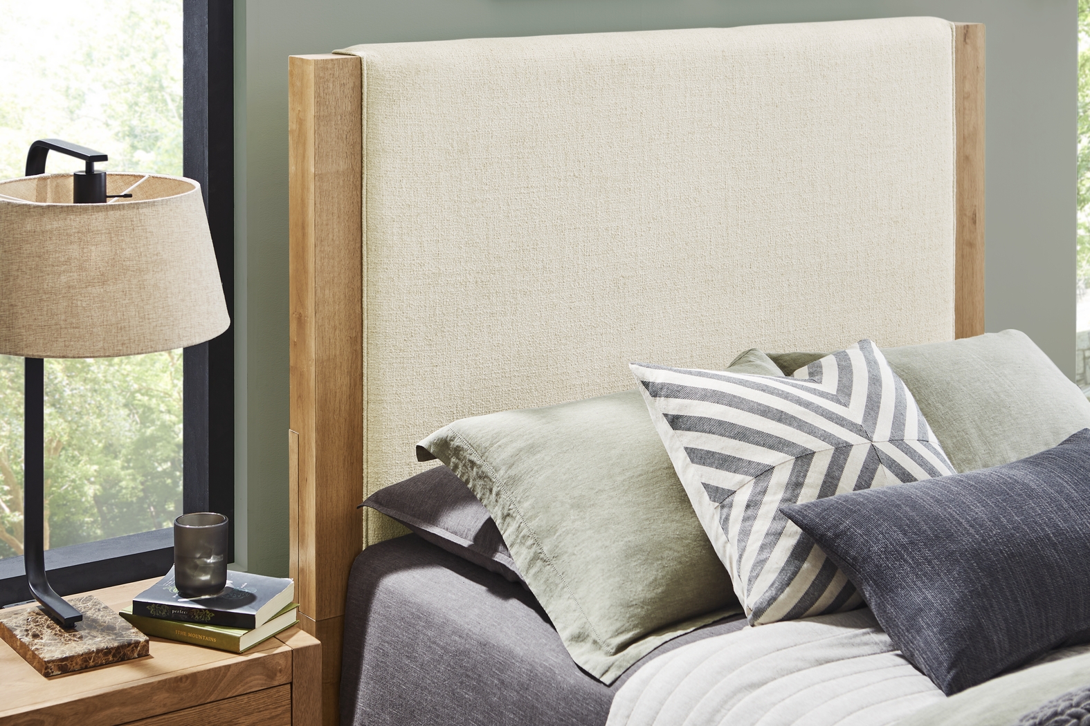 Ithaca Natural 3 Pc Queen Upholstered Bed - Thumbnail - Image 4