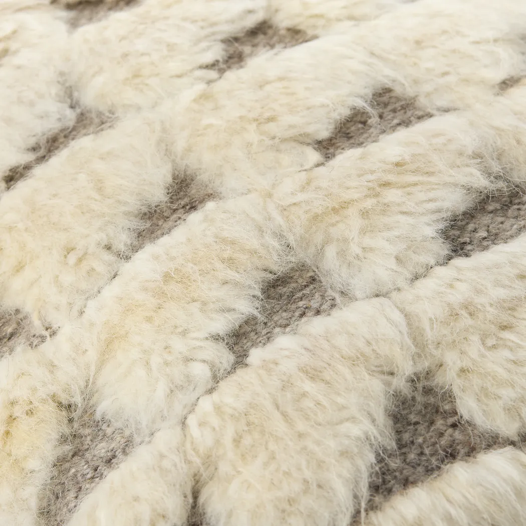 Ivren Beige Accent Pillow - Image 3