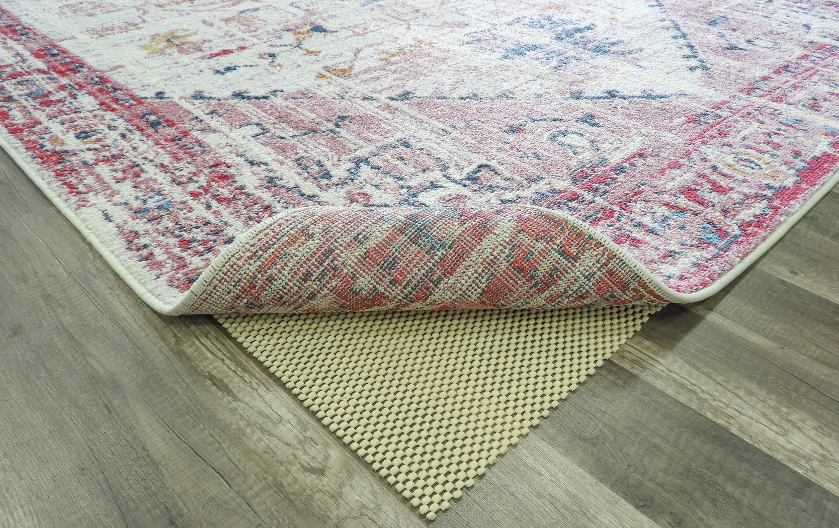 CosmoLiving By Cosmopolitan Izabella Pink 8' x 10' Rug - Thumbnail - Image 3