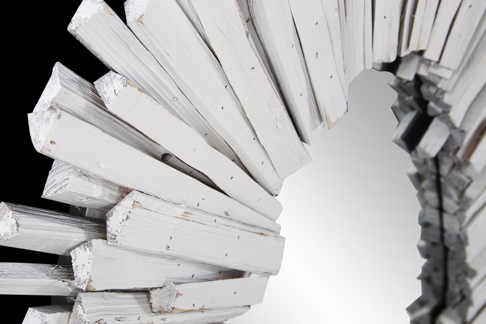 Izamar White Mirror - Thumbnail - Image 4