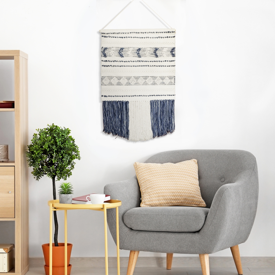 Izuken Blue/White Wall Decor - Thumbnail - Image 2