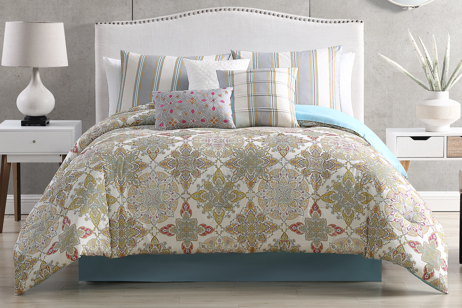 Jacabus Ivory Sage 7 Pc Queen Comforter Set - Thumbnail - Image 2