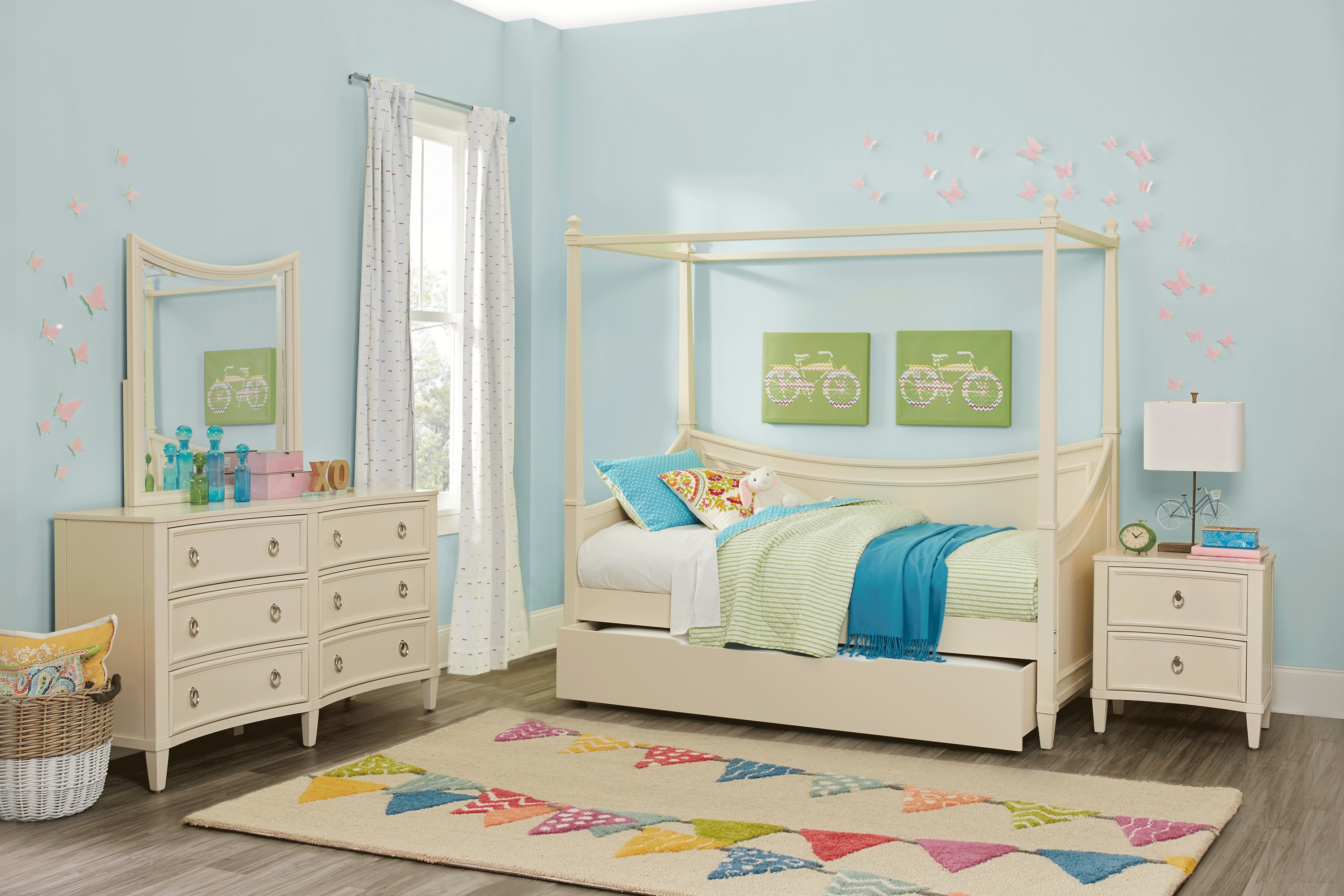 Kids Jaclyn Place Ivory Twin Canopy Daybed - Thumbnail - Image 2
