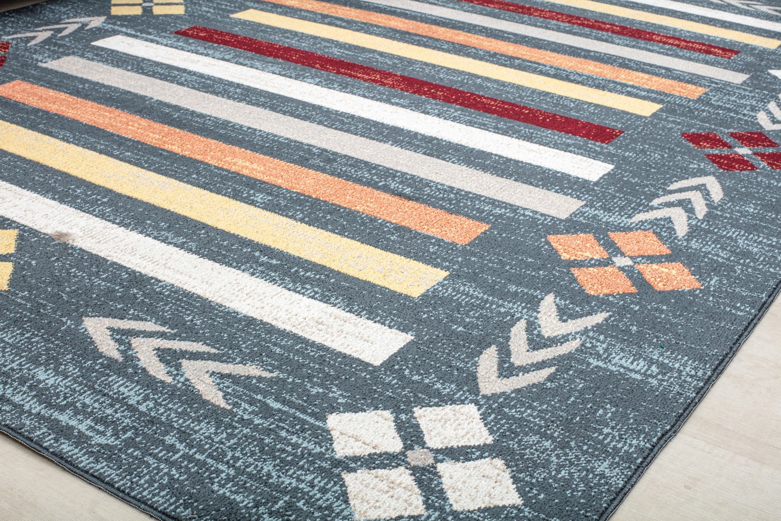 Kijaba Blue 5'3 X 7' Rug - Thumbnail - Image 5