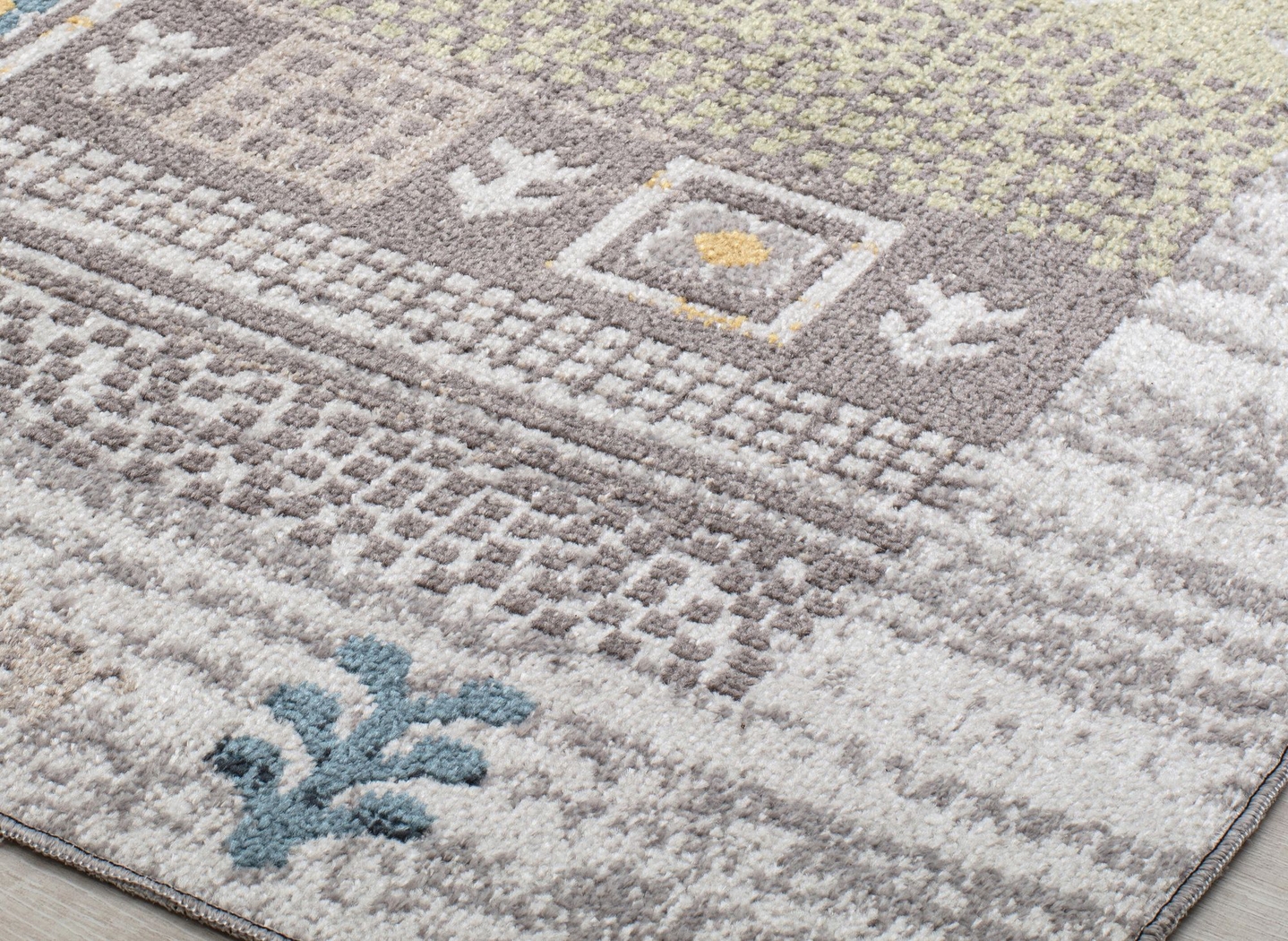 Kangunso Gray 5'3 x 7' Rug - Thumbnail - Image 6