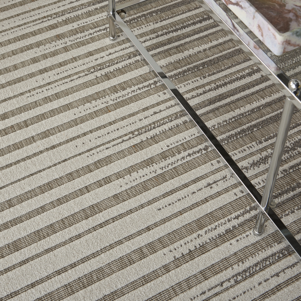 Jalia Light Gray 5' x 7' Indoor/Outdoor Rug - Thumbnail - Image 10