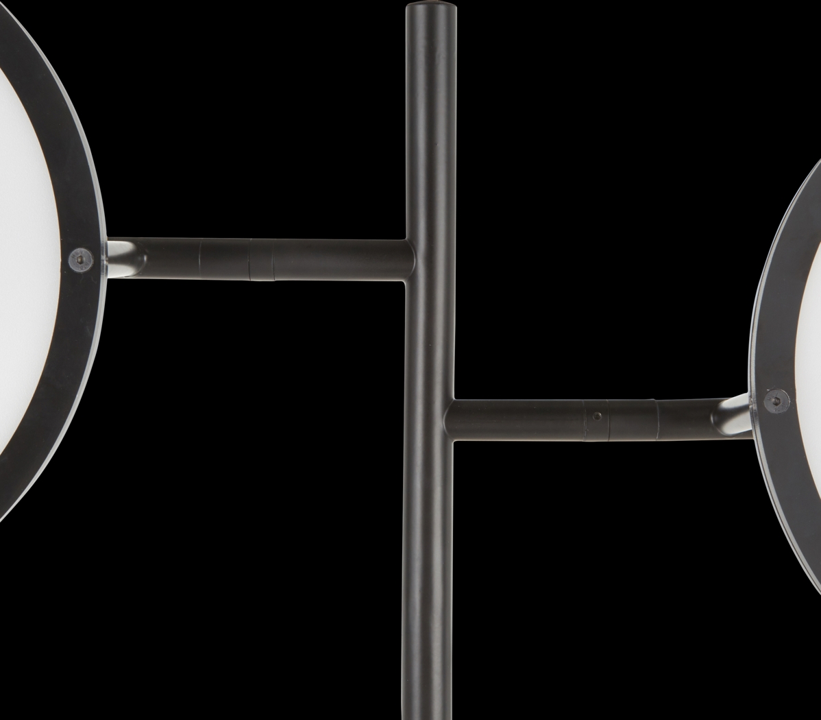 Janann Black Floor Lamp - Thumbnail - Image 10