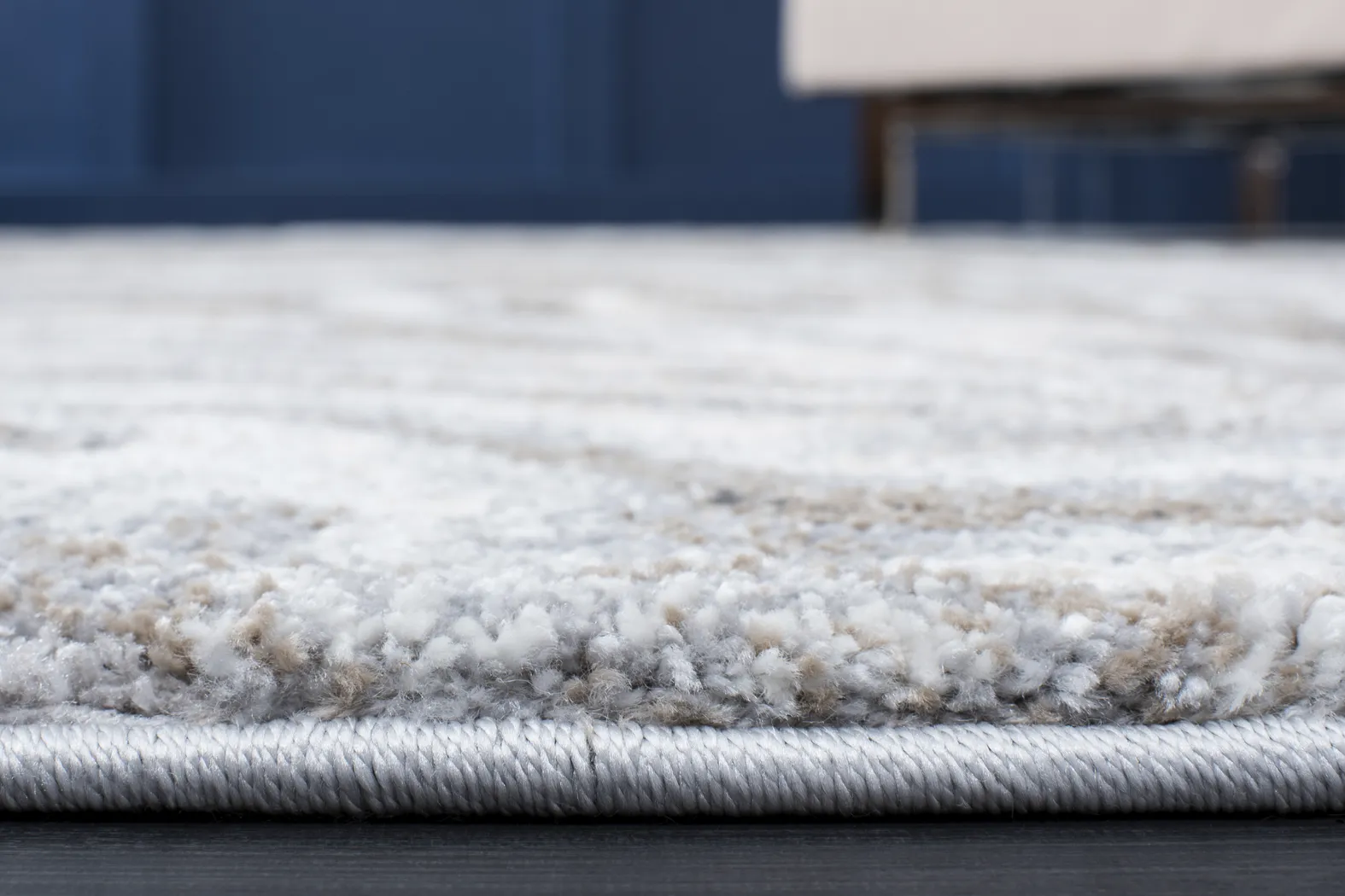 Janine Gray 9' x 12' Rug - Thumbnail - Image 3