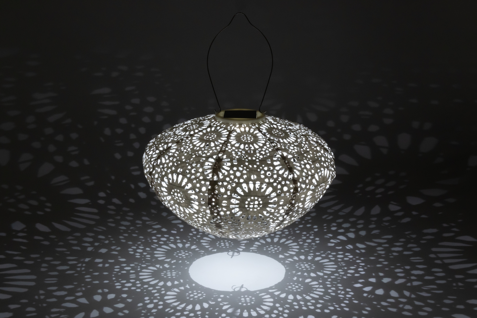 Jayla Reef Outdoor White Solar Lantern - Thumbnail - Image 11