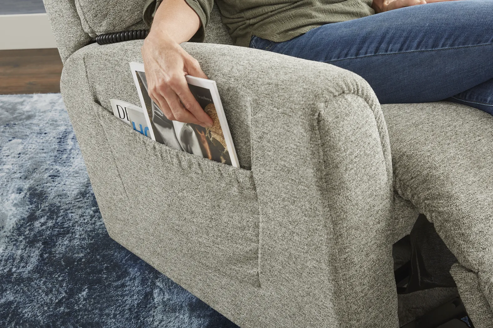 La-Z-Boy Jean Gray Dual Power Lift Recliner - Thumbnail - Image 10