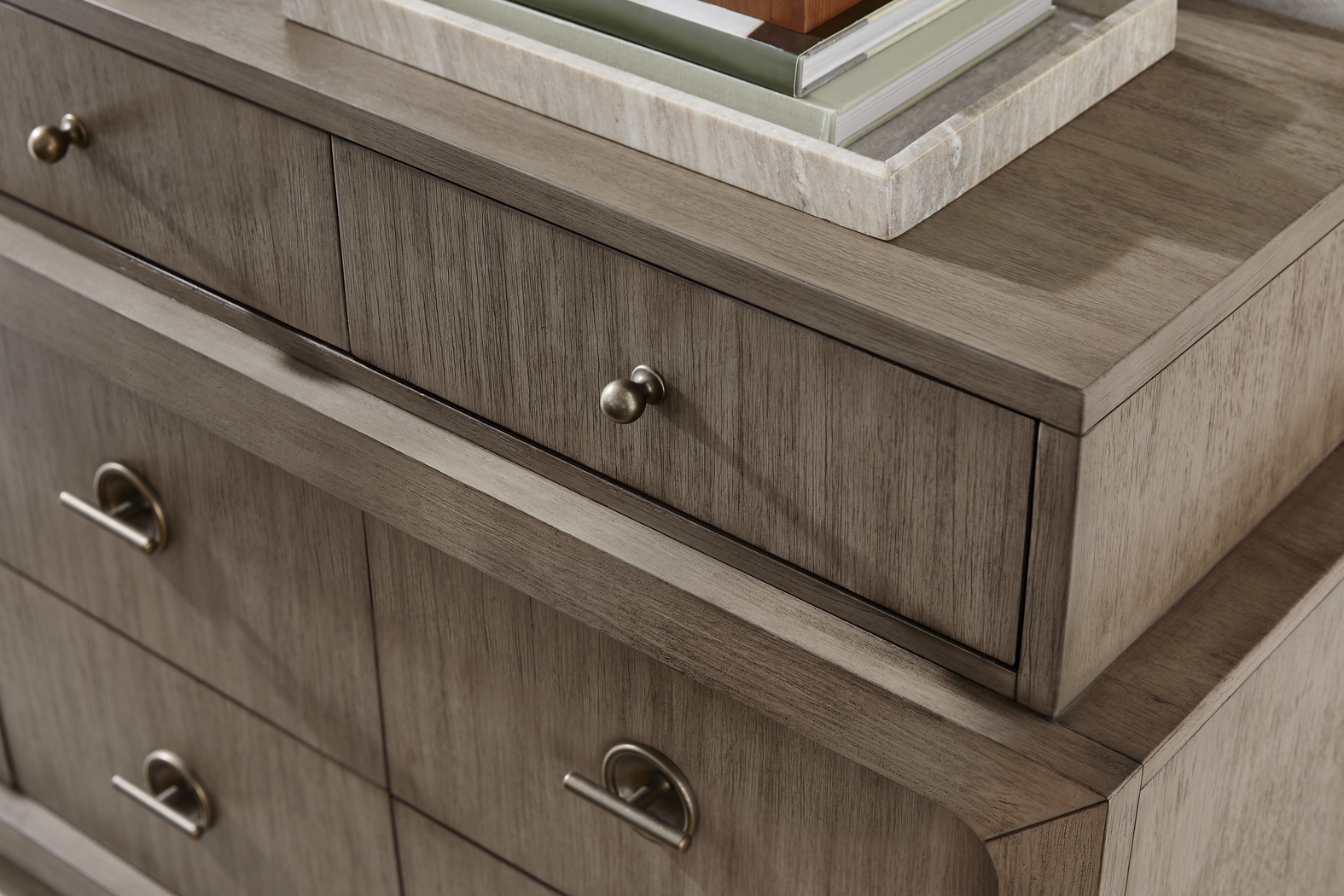 Jetty Beach Gray 7 Pc Queen Upholstered Bedroom - Thumbnail - Image 7