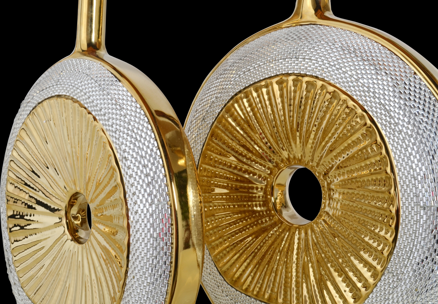 Jibril Gold Vase, Set of 2 - Thumbnail - Image 4