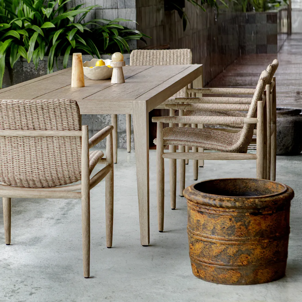 Jildih Brown Outdoor Planter - Thumbnail - Image 3