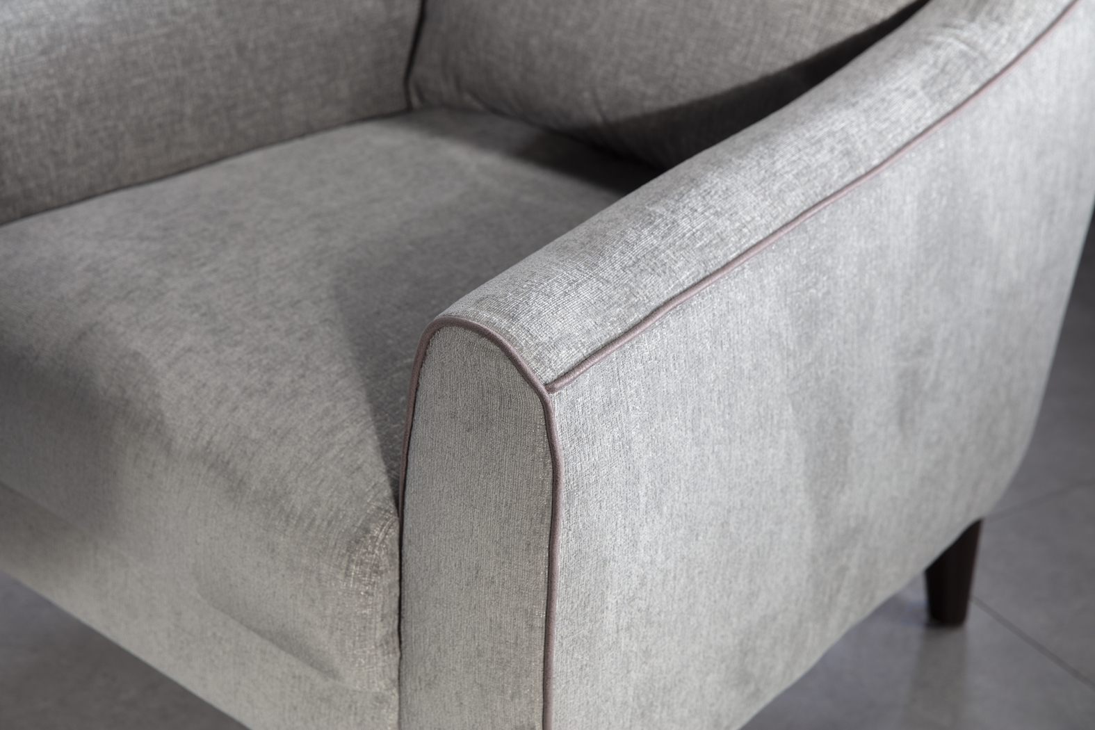 Johnstoun Gray Accent Chair - Thumbnail - Image 5