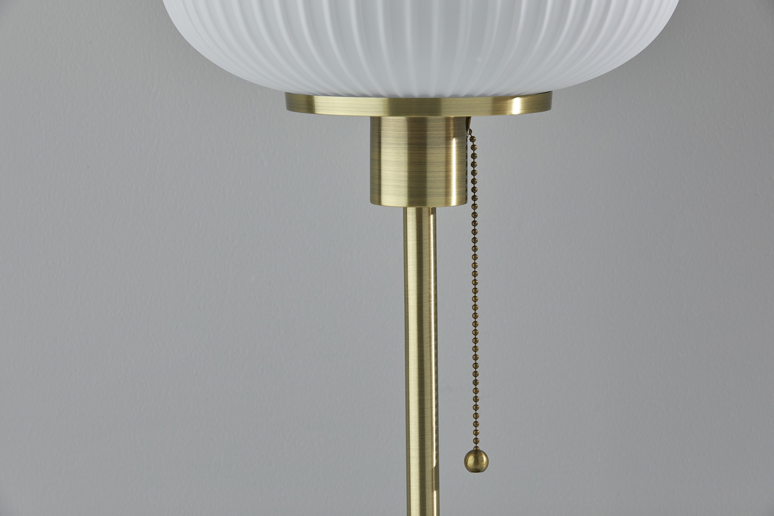 Julia Lane Brass Lamp - Thumbnail - Image 2