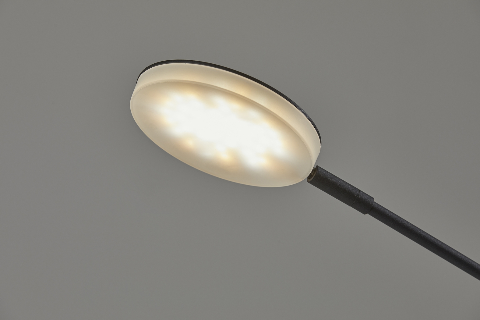 Jupiter View Black Floor Lamp - Thumbnail - Image 7