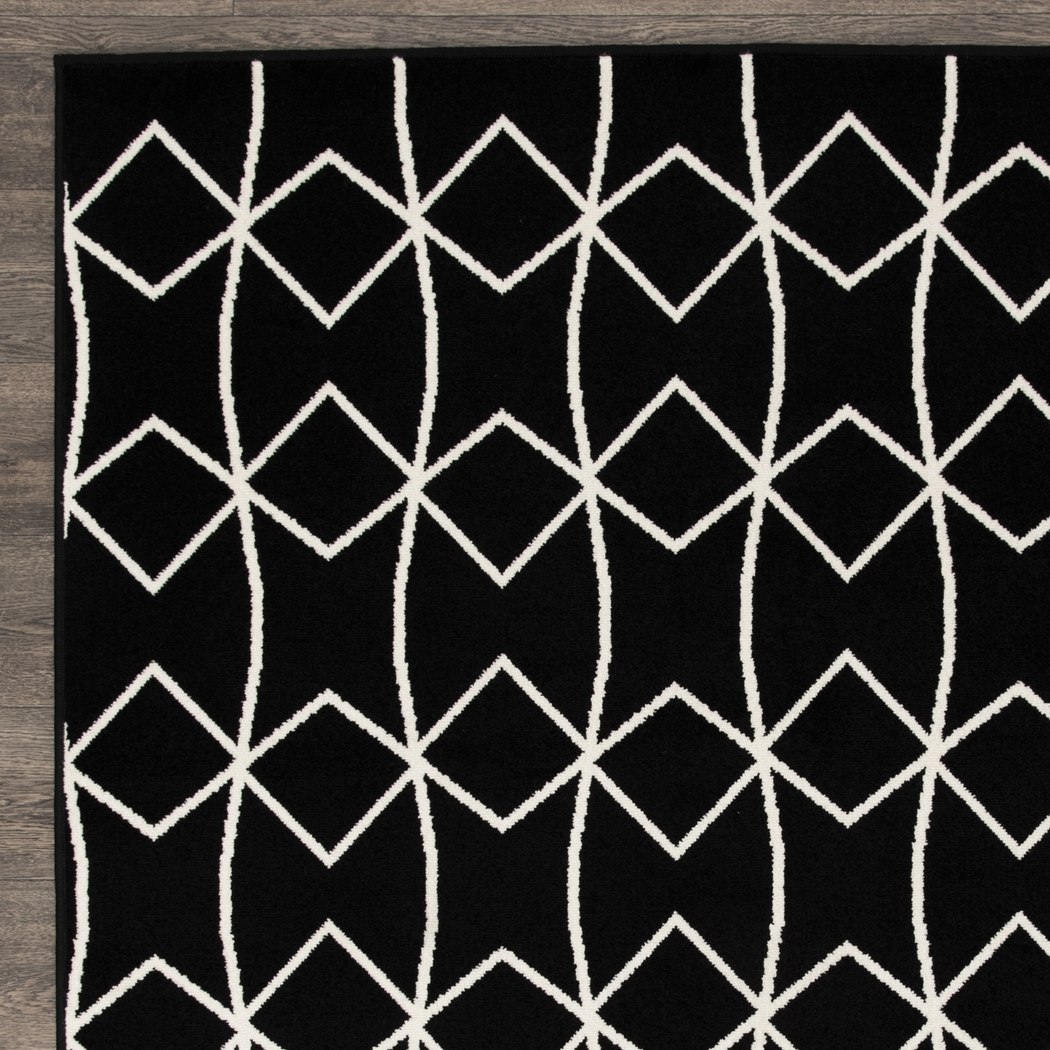 Kaikara Black 5' x 7' Indoor/Outdoor Rug - Thumbnail - Image 6