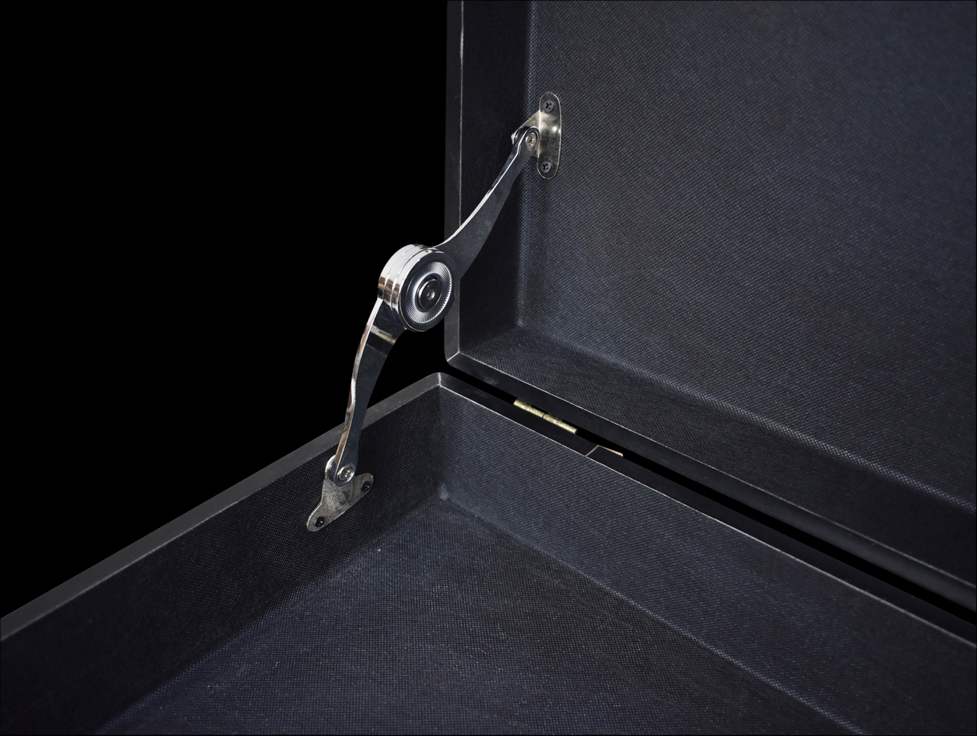 Kalambo Black Sofa Table - Thumbnail - Image 4