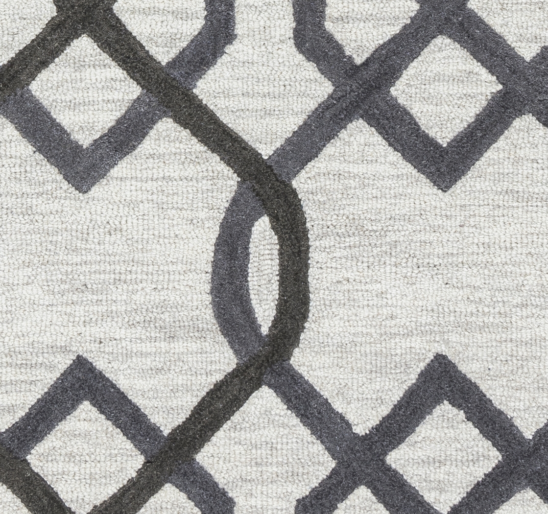 Kandra Gray 5' x 8' Rug - Thumbnail - Image 5