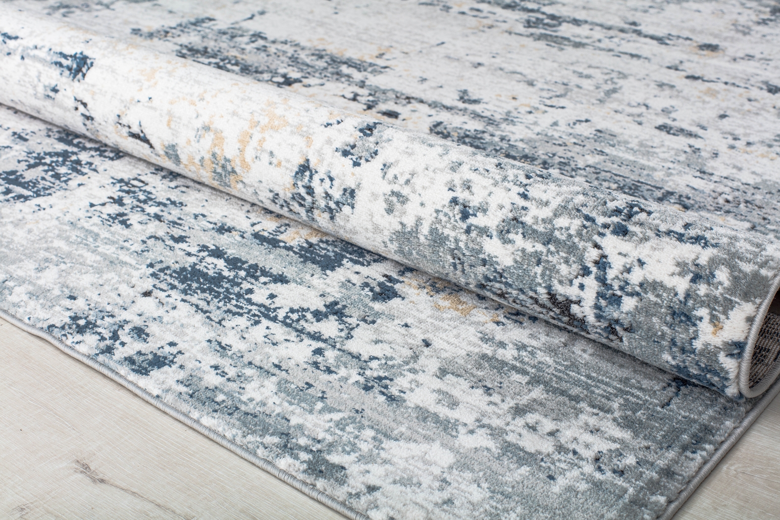 Karlee 8' x 10' Blue Rug - Thumbnail - Image 4