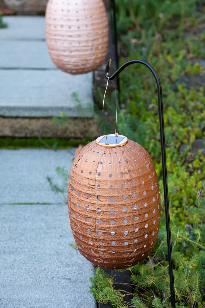 Katanda Brown Outdoor Solar Lantern - Thumbnail - Image 2