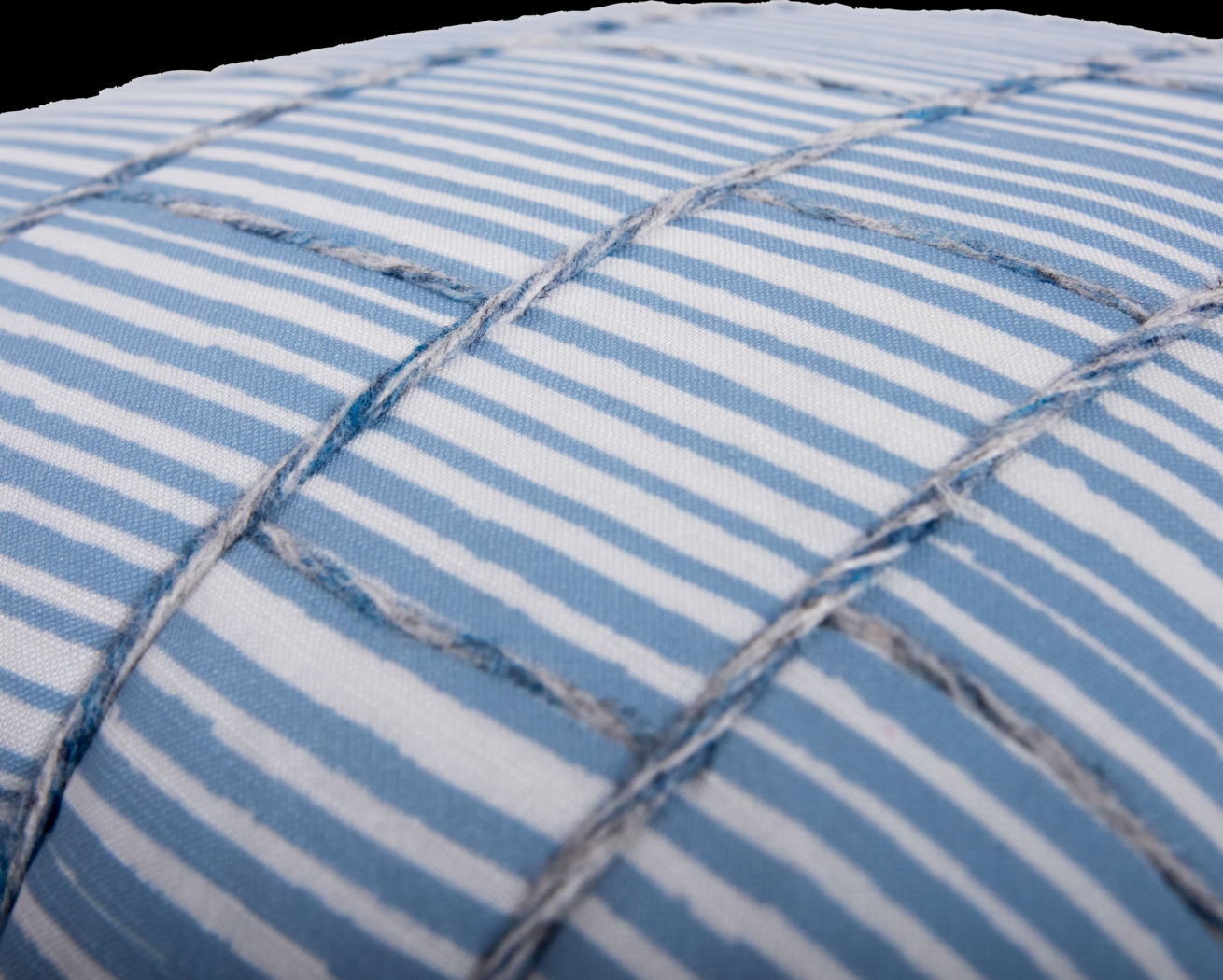 Katrin Blue Indoor/Outdoor Accent Pillow - Thumbnail - Image 6