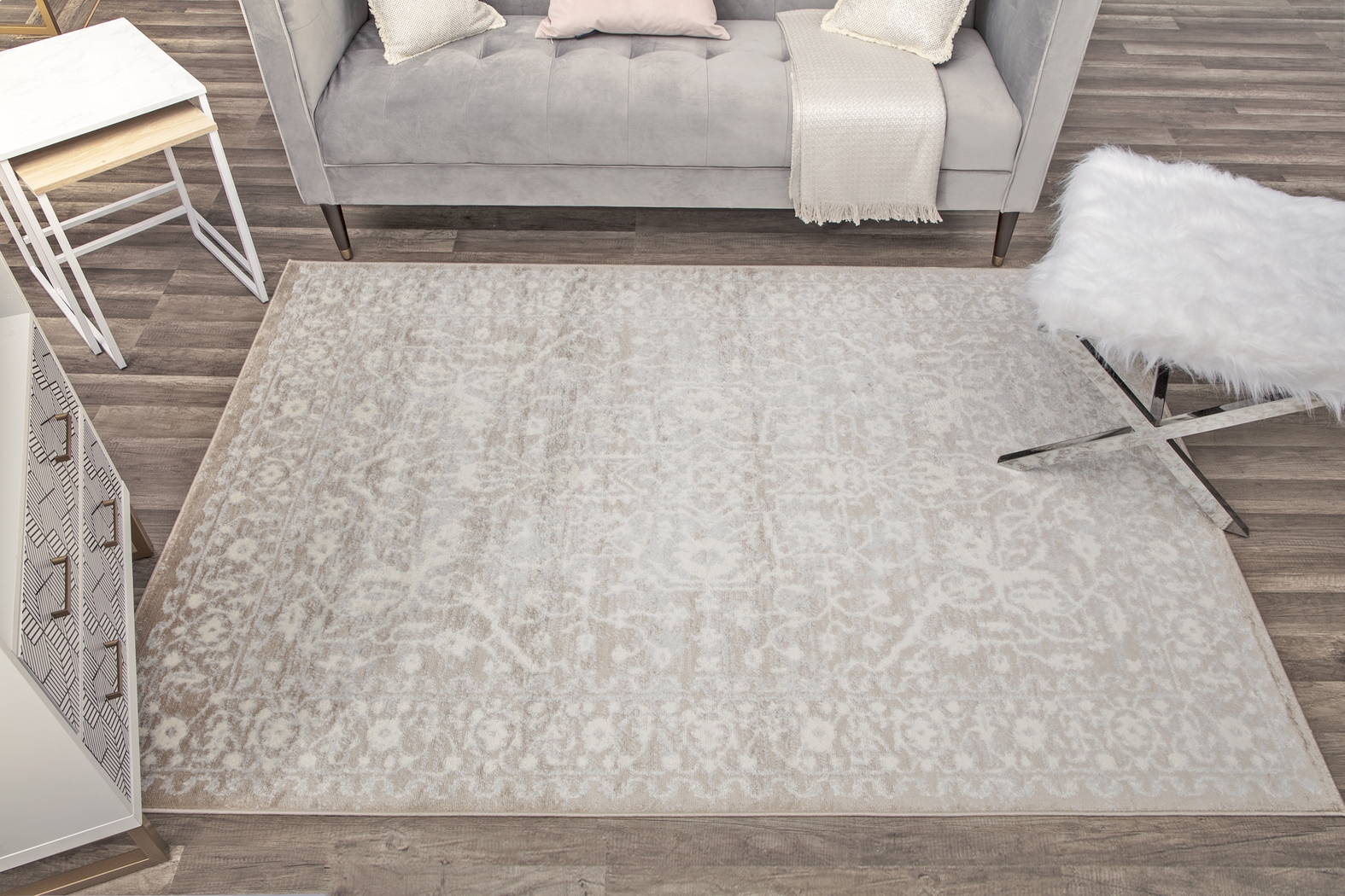 Kaven Cream 5'3 x 7' Rug - Thumbnail - Image 3