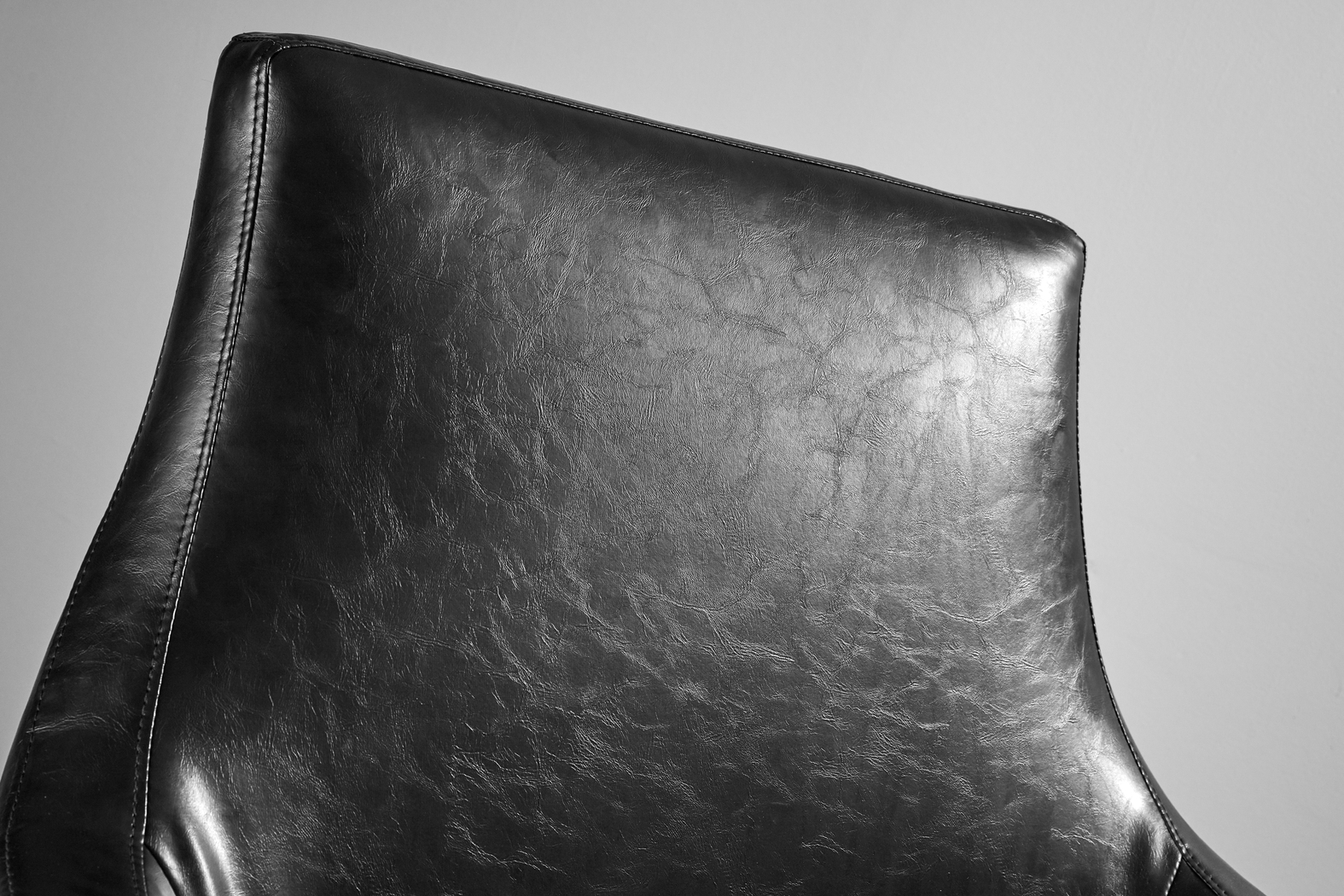 Keckler Black Accent Chair - Thumbnail - Image 8