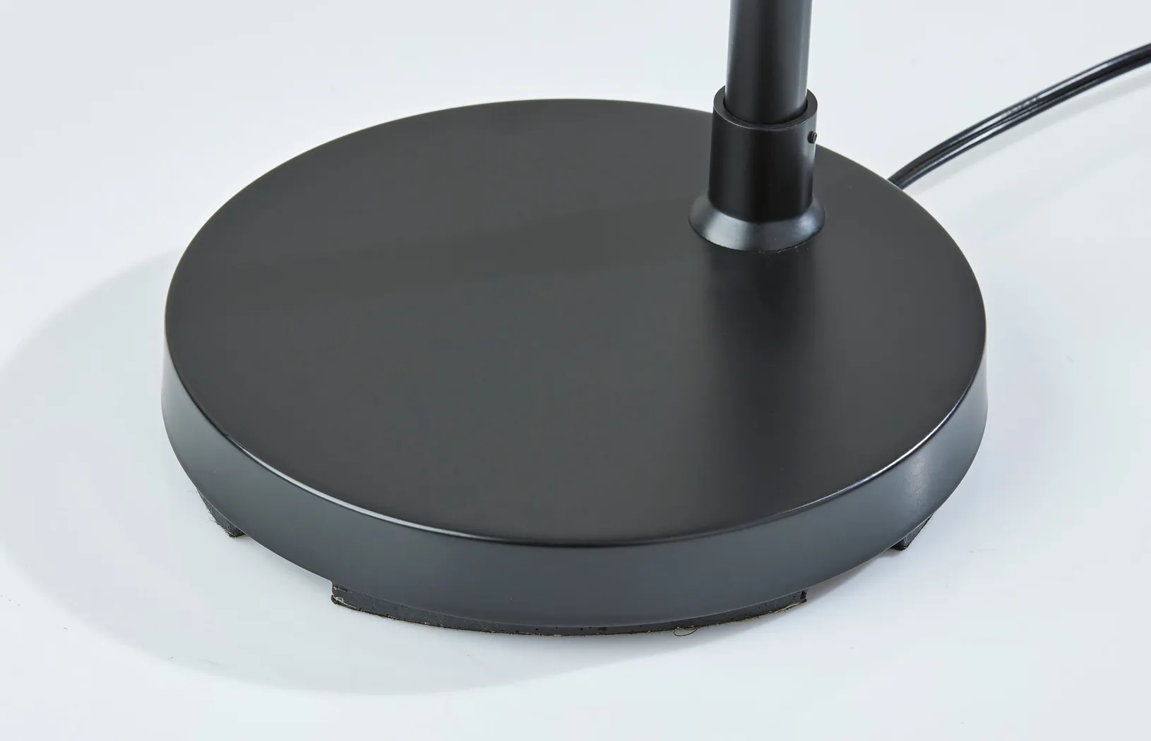 Kehlani Black Floor Lamp - Thumbnail - Image 4