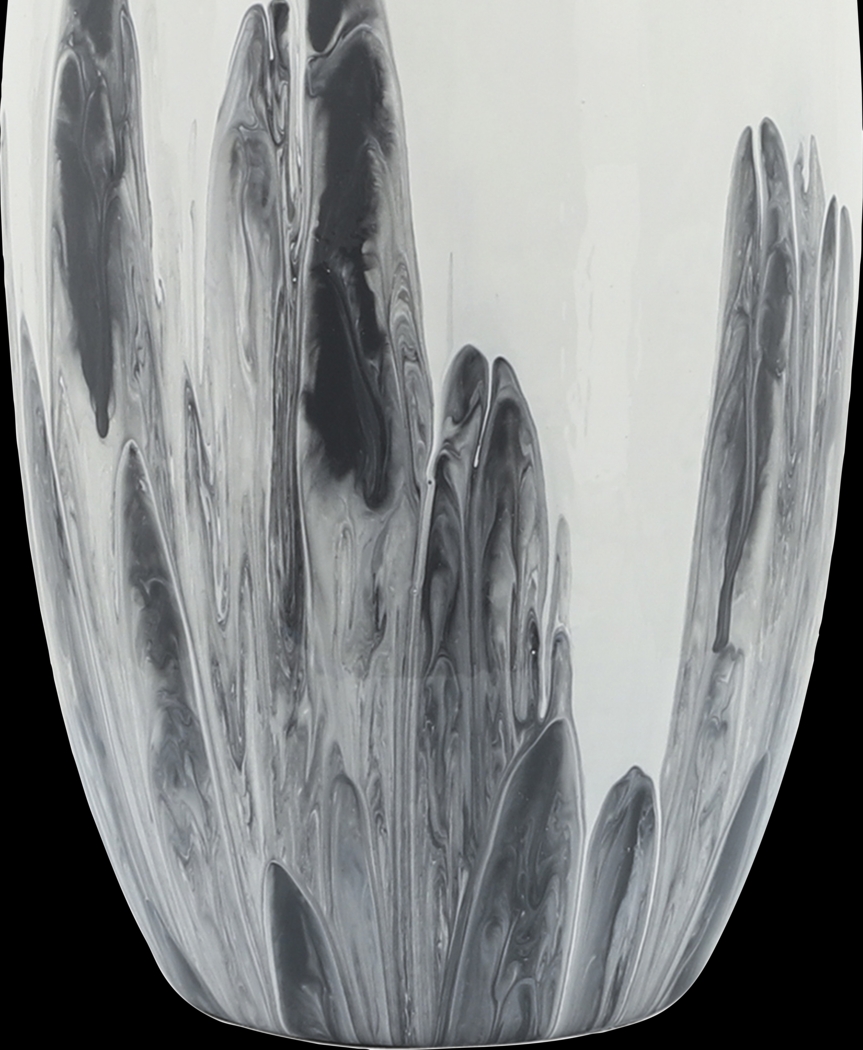 Keiland White 18in. Vase - Thumbnail - Image 4