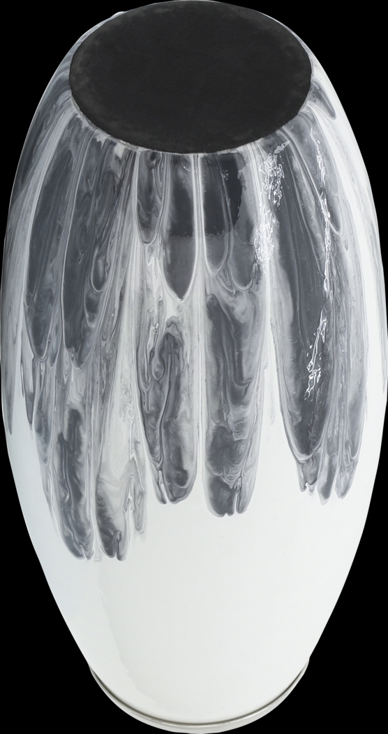 Keiland White 18in. Vase - Thumbnail - Image 5