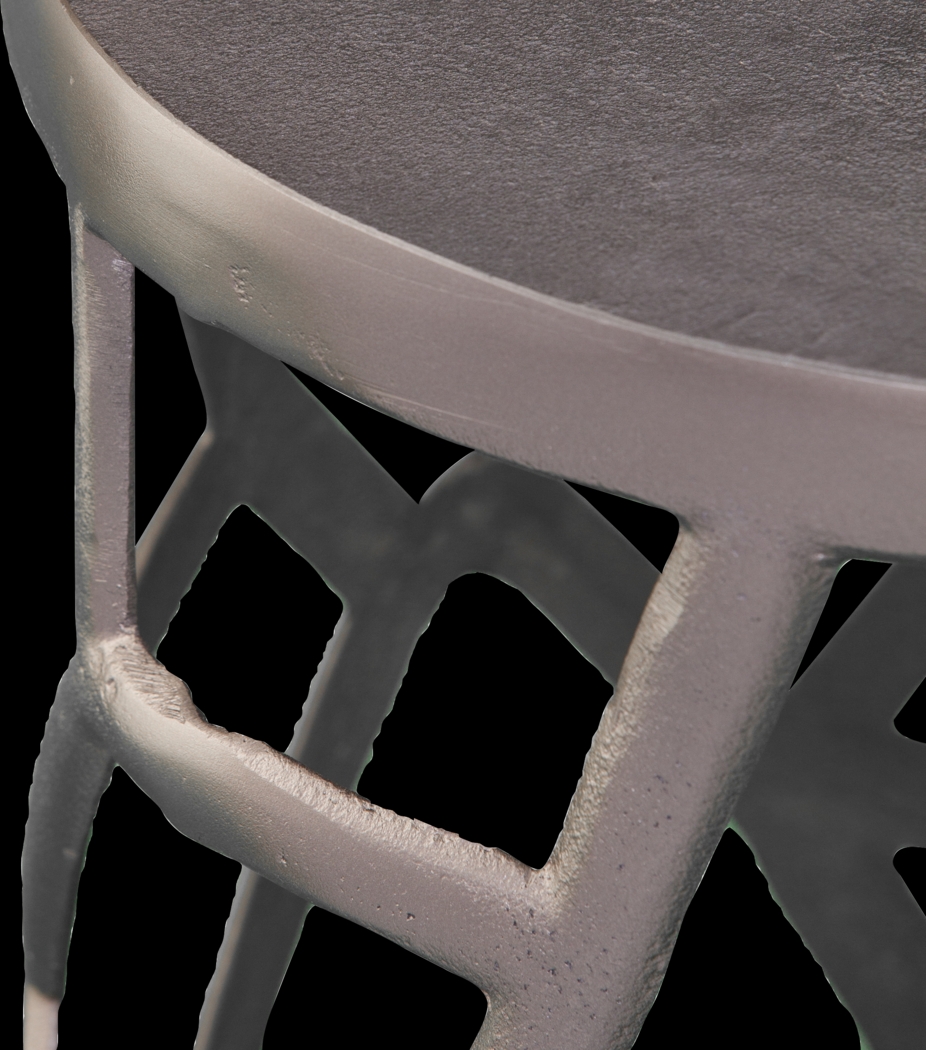 Kellingrew Silver Accent Table - Thumbnail - Image 5