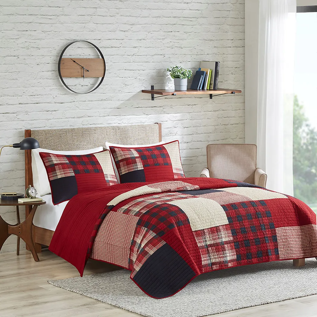 Kelya Red Full/Queen Quilt Set - Thumbnail - Image 3