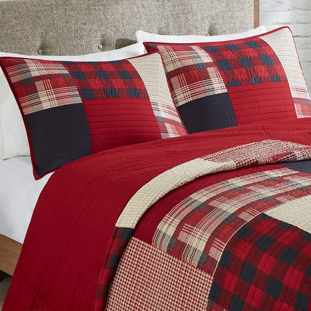 Kelya Red King/ Cal King Quilt Set - Thumbnail - Image 4