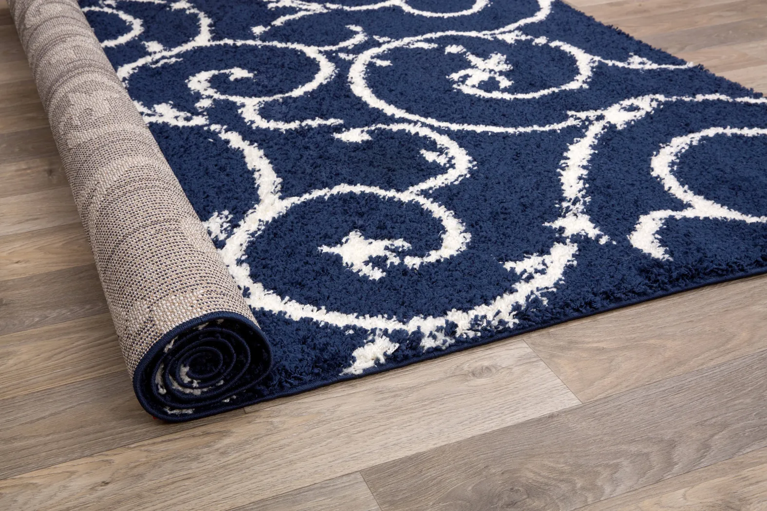 Kerli Navy 5'3 x 7'3 Rug - Thumbnail - Image 3