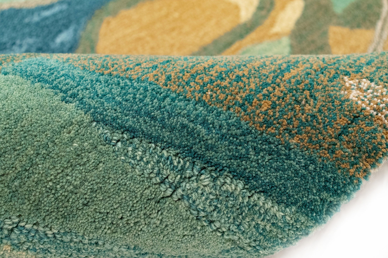 Kerym Blue 7'6 x 9'6 Rug - Thumbnail - Image 6