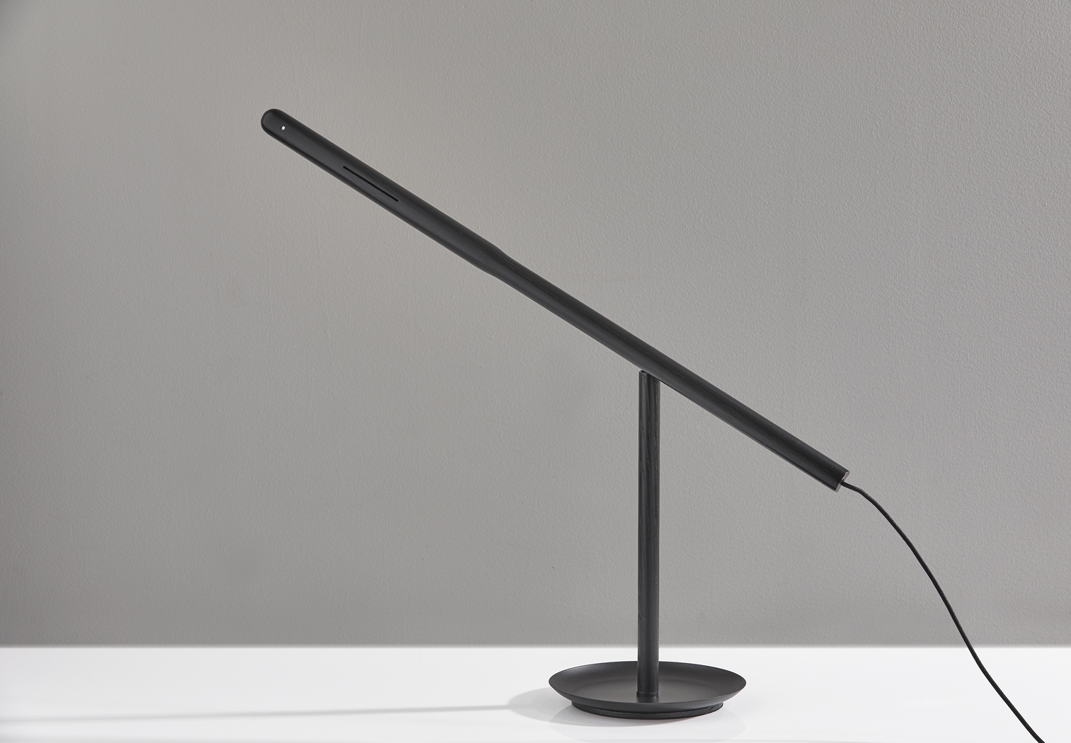 Keystone Court Black Lamp - Thumbnail - Image 2