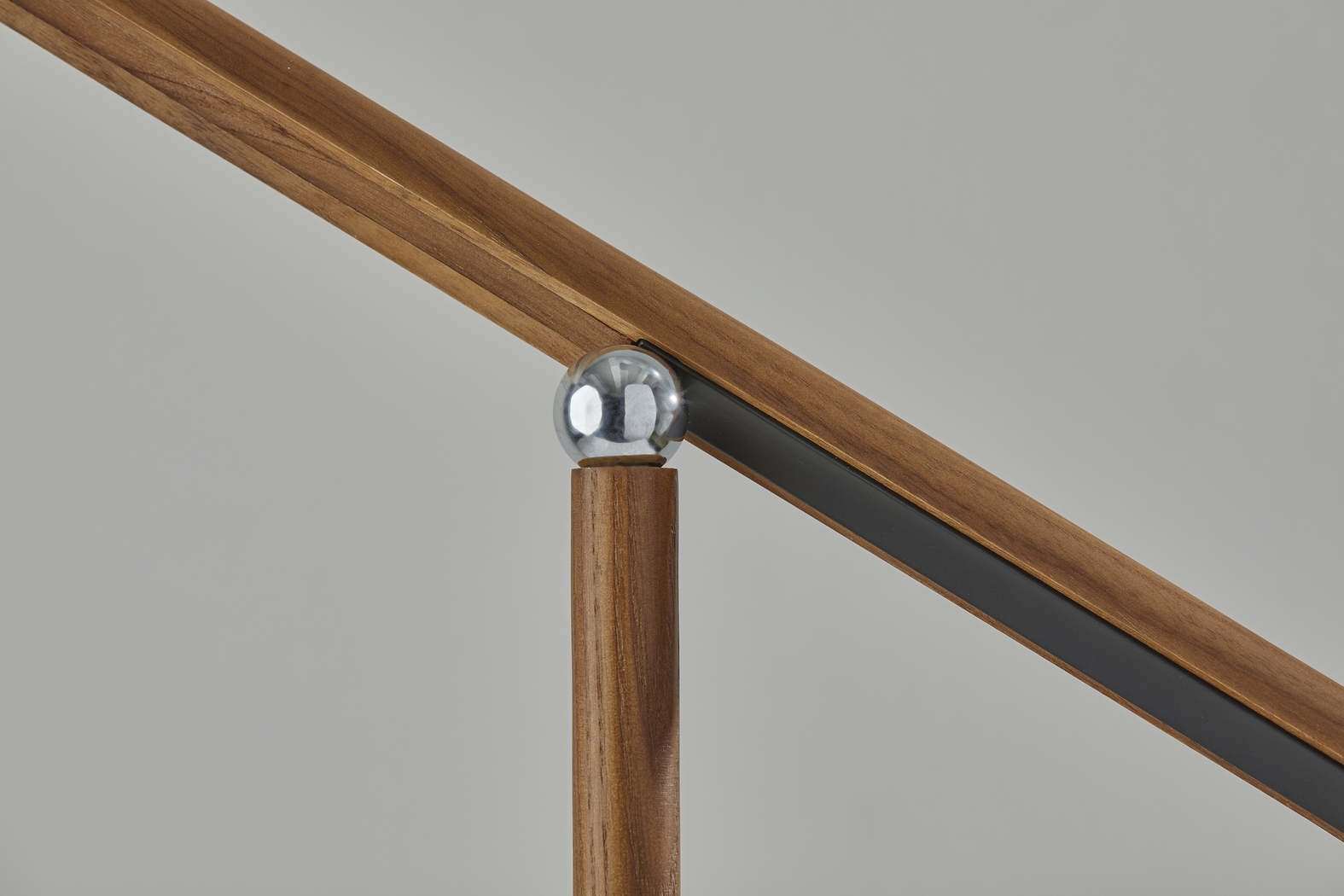 Keystone Court Walnut Floor Lamp - Thumbnail - Image 9