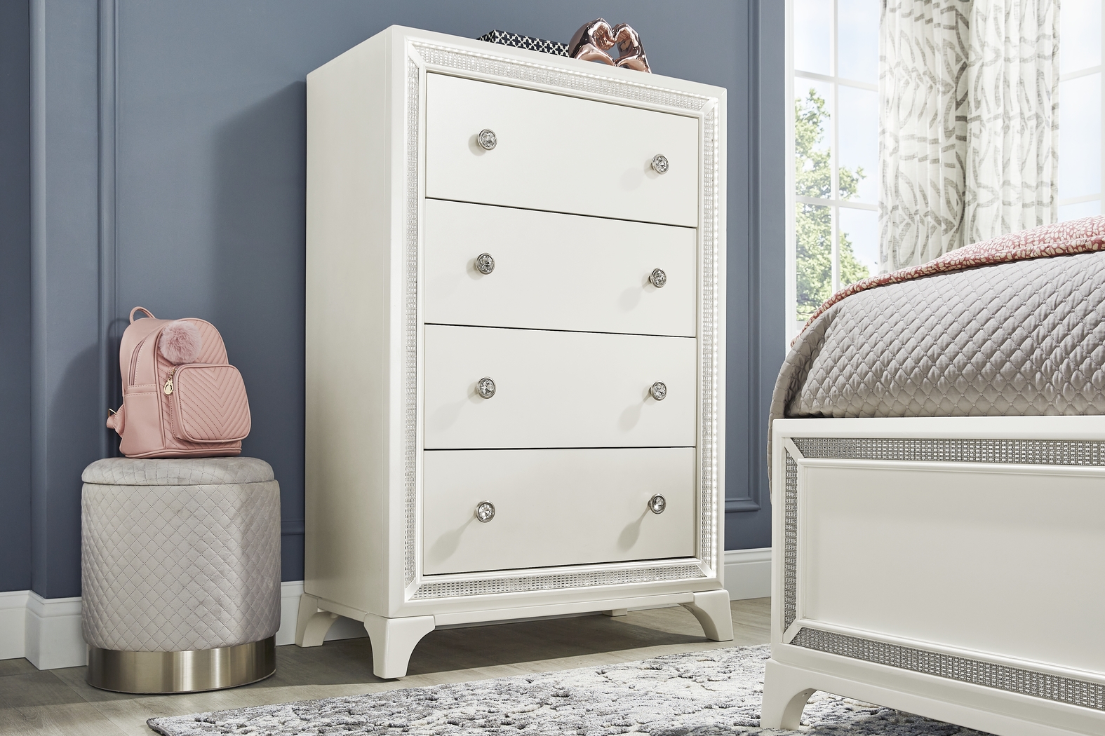 Kids Alyssa White Chest - Thumbnail - Image 3